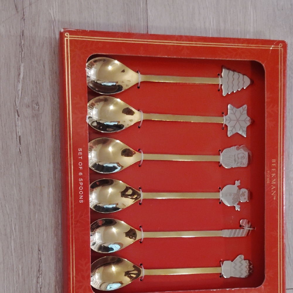 Gold and Silver Festive Spoon Set